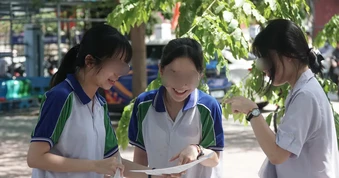 Khánh Hòa: 3 thí sinh bị đình chỉ thi vì sử dụng điện thoại