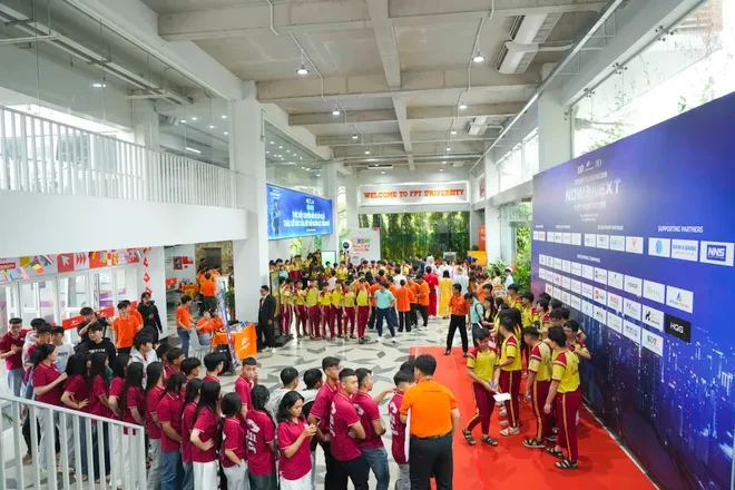 Khi giảng đường trở thành điểm hẹn của công nghệ và việc làm Khi giảng đường trở thành điểm hẹn của công nghệ và việc làm