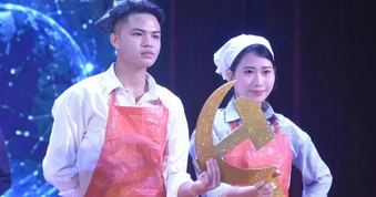 Khi triết học được đưa lên sân khấu giảng đường