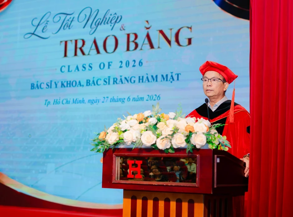 Khóa Bác sĩ Y khoa đầu tiên của Trường ĐH Quốc tế Hồng Bàng tốt nghiệp Khóa Bác sĩ Y khoa đầu tiên của Trường ĐH Quốc tế Hồng Bàng tốt nghiệp