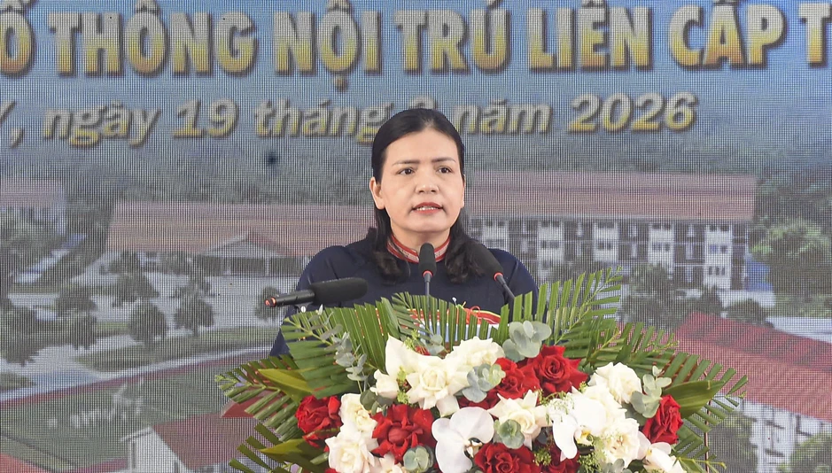 Khởi công 5 trường nội trú ở biên giới Quảng Ngãi, tổng vốn hơn 1.100 tỉ đồng Khởi công 5 trường nội trú ở biên giới Quảng Ngãi, tổng vốn hơn 1.100 tỉ đồng
