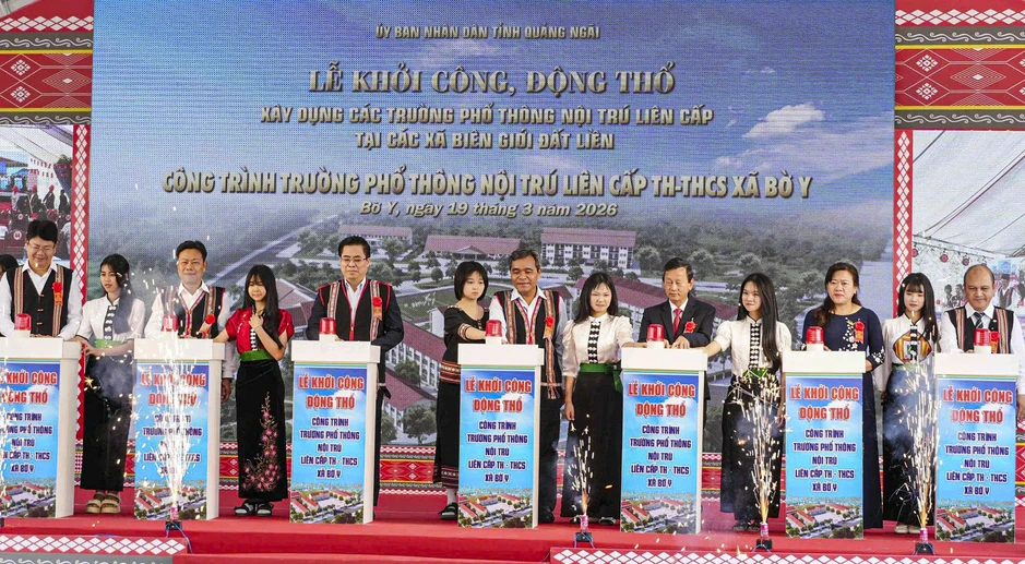 Khởi công 5 trường nội trú ở biên giới Quảng Ngãi, tổng vốn hơn 1.100 tỉ đồng Khởi công 5 trường nội trú ở biên giới Quảng Ngãi, tổng vốn hơn 1.100 tỉ đồng