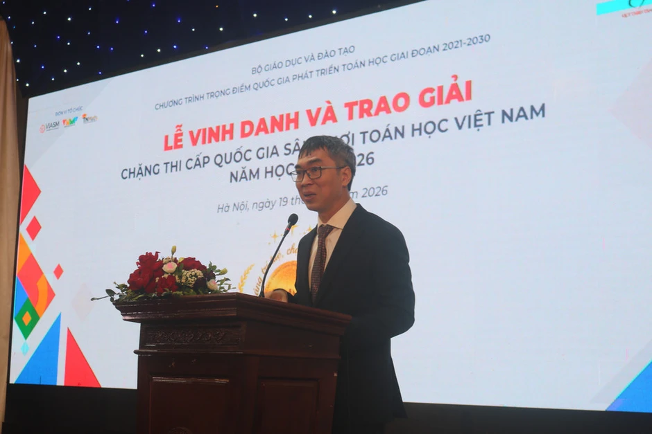 Khơi dậy đam mê Toán học từ những sân chơi học thuật Khơi dậy đam mê Toán học từ những sân chơi học thuật