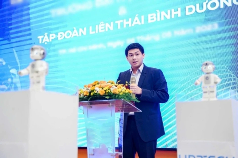 Khởi động chuỗi cuộc thi robot hình người tại Việt Nam Khởi động chuỗi cuộc thi robot hình người tại Việt Nam