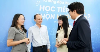 Không đậu lớp 10 công lập: Thanh xuân vẫn rực rỡ!