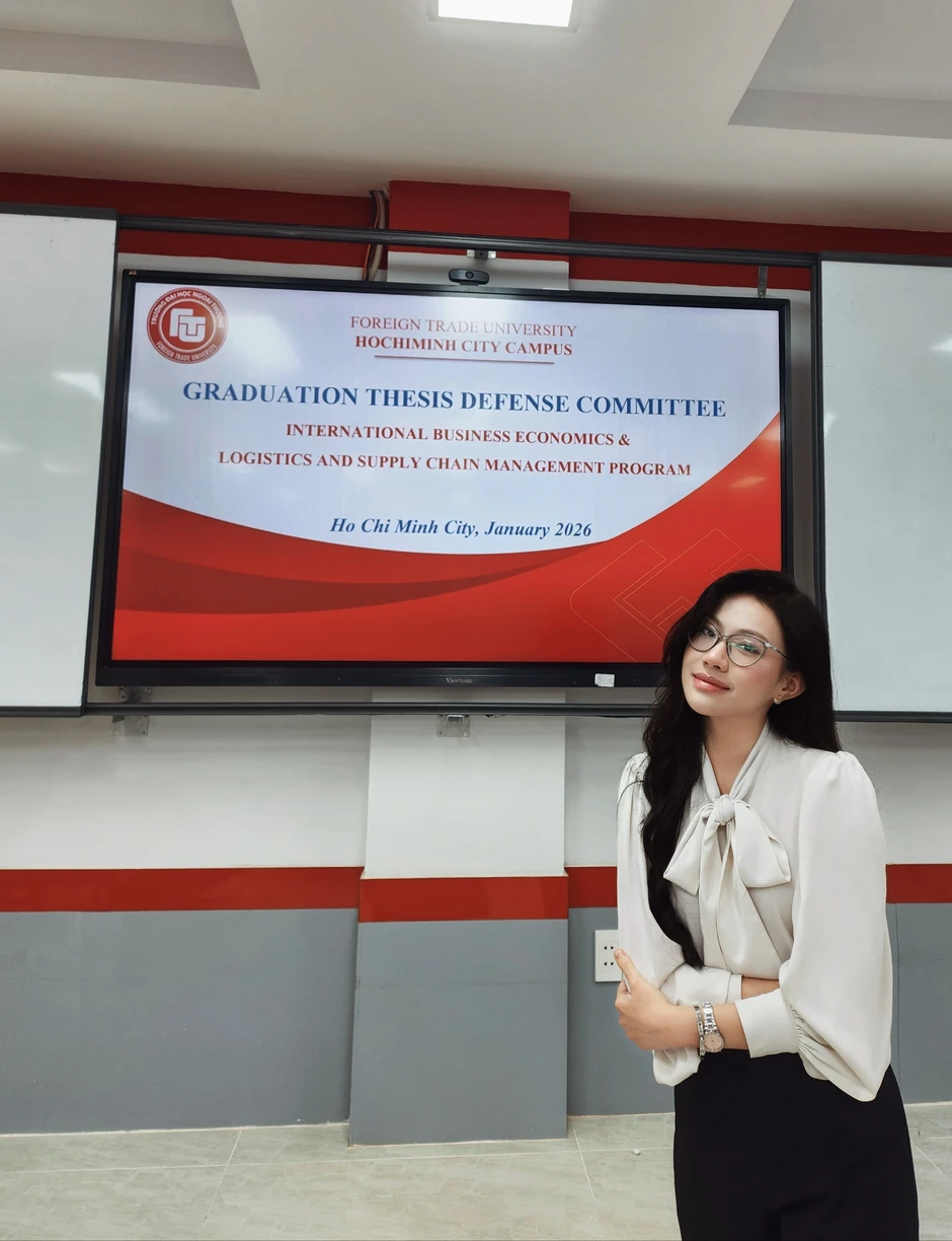 Không nối nghiệp bác sĩ, nữ sinh chinh phục quỹ đầu tư hàng đầu Việt Nam Không nối nghiệp bác sĩ, nữ sinh chinh phục quỹ đầu tư hàng đầu Việt Nam