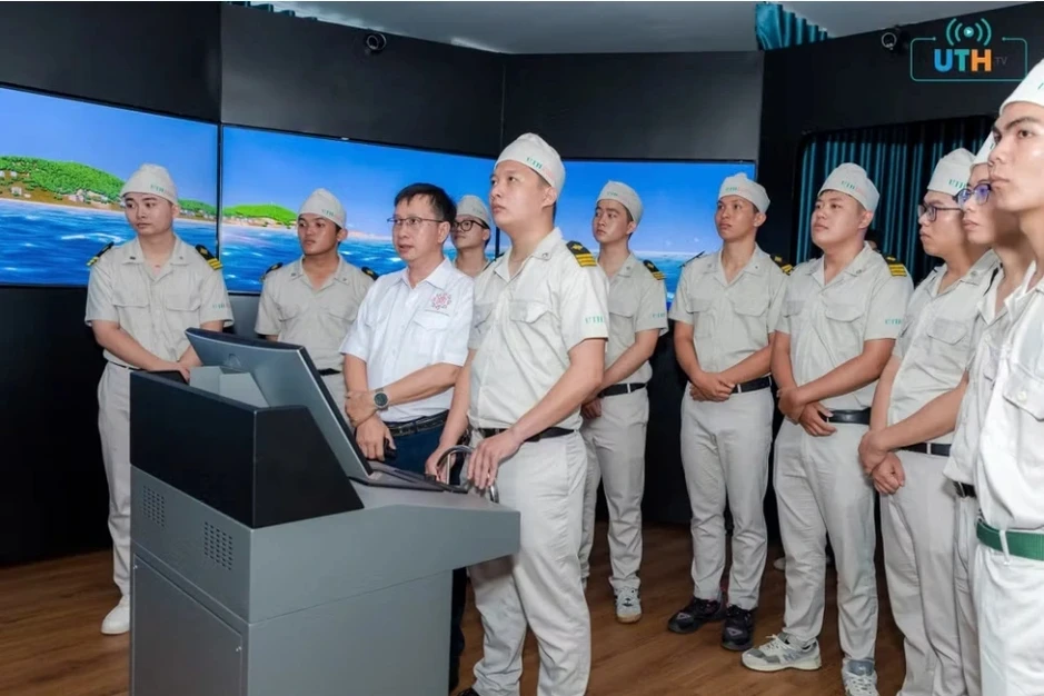 Kinh tế biển tăng tốc, tìm lời giải nhân lực chất lượng cao Kinh tế biển tăng tốc, tìm lời giải nhân lực chất lượng cao