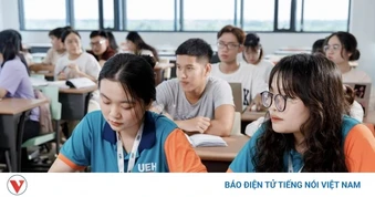 Lần đầu có quy định về nhà giáo hợp đồng toàn thời gian sau khi nghỉ hưu