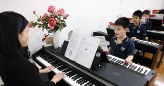 Lần đầu tiên sẽ có quy định về nhà giáo hợp đồng toàn thời gian sau nghỉ hưu