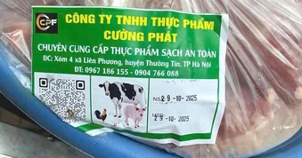 Lan truyền danh sách trường học nghi tiêu thụ lợn bệnh, phụ huynh "như lửa đốt"