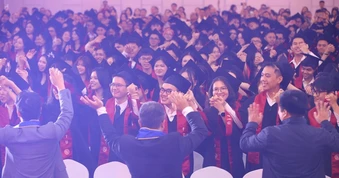 Lễ tốt nghiệp của thế hệ đồng hành cùng sự chuyển mình của Phân hiệu Trường Đại học Ngoại thương