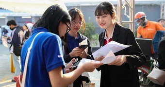 Loạt đại học tăng học phí 5-10%