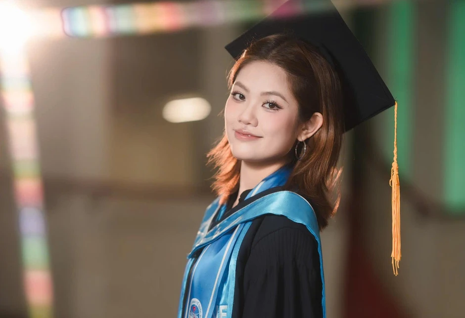 Loạt sinh viên tốt nghiệp sớm với điểm tuyệt đối tại Đại học Kinh tế Quốc dân