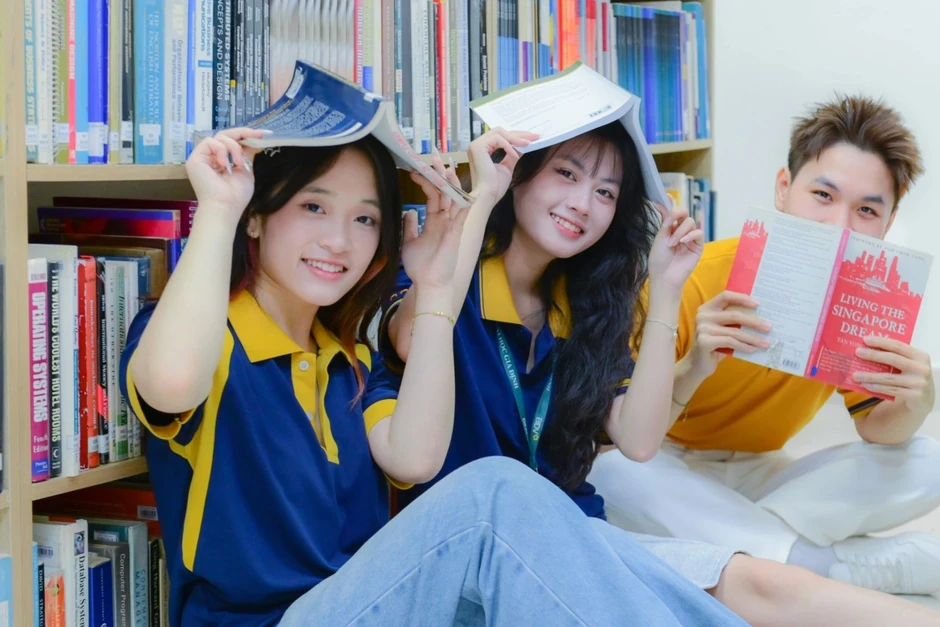 Lời chúc 8/3 cho các bạn nữ trong lớp "chất như nước cất", ai đọc cũng cười Lời chúc 8/3 cho các bạn nữ trong lớp "chất như nước cất", ai đọc cũng cười