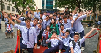 Lời chúc 8/3 cho cô giáo ngắn gọn, ý nghĩa năm 2026