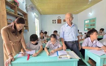Lớp học 0 đồng chứa một trời yêu thương