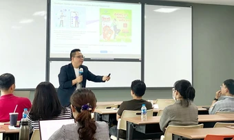 Lương giáo sư ĐH Kinh tế TP HCM cao nhất 120 triệu đồng