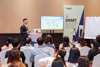 Luyện thi chứng chỉ TOEFL iBT trong thời đại AI phát triển
