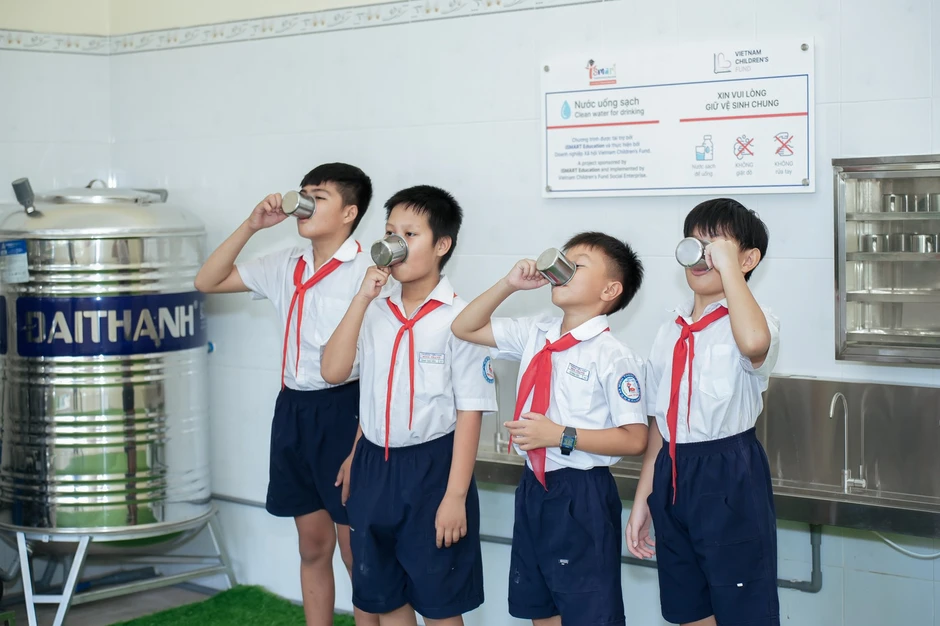Mang nước sạch đến với hơn 700 học sinh Trường Tiểu học Minh Thạnh trước thềm năm học mới Mang nước sạch đến với hơn 700 học sinh Trường Tiểu học Minh Thạnh trước thềm năm học mới