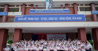 Mang nước sạch đến với hơn 700 học sinh Trường Tiểu học Minh Thạnh trước thềm năm học mới
