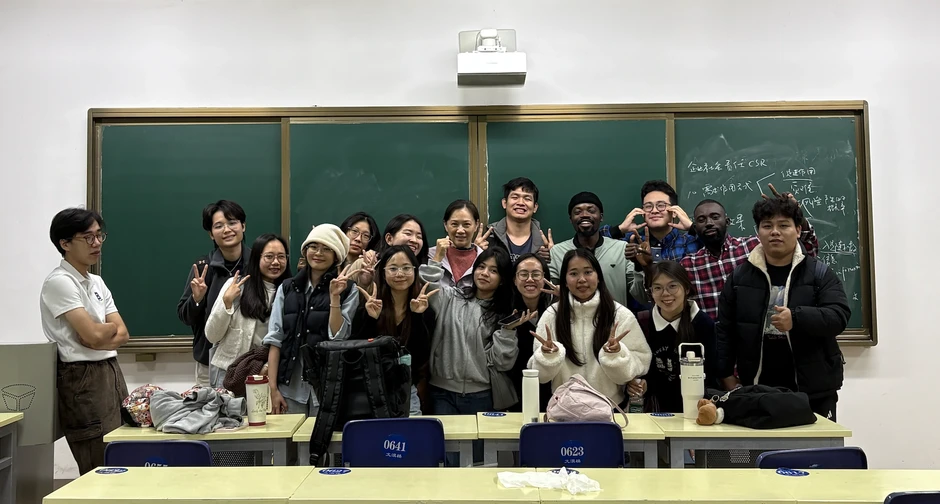 Mẹ phản đối kịch liệt, nam sinh vẫn quyết đi du học và cái kết bất ngờ Mẹ phản đối kịch liệt, nam sinh vẫn quyết đi du học và cái kết bất ngờ