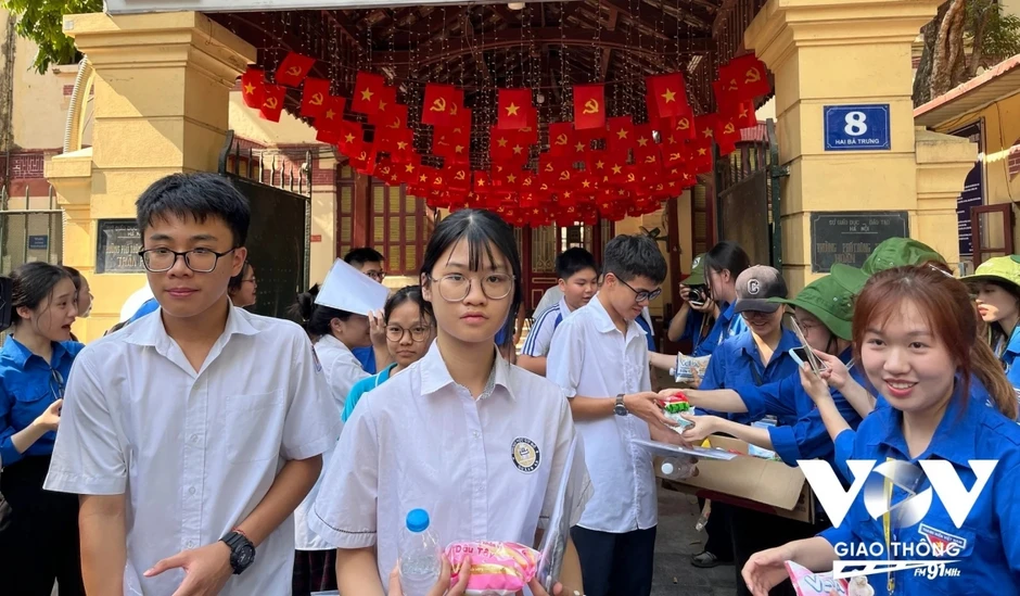 Miễn là vào đại học Miễn là vào đại học