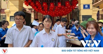 Miễn là vào đại học