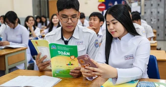 Miễn phí sách giáo khoa từ năm học 2029 - 2030: Cần hơn 4.000 tỉ đồng