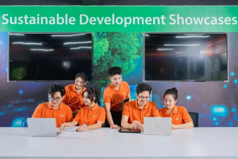 Mô hình đào tạo khoa học máy tính 'thực chiến' của FPTU Mô hình đào tạo khoa học máy tính 'thực chiến' của FPTU