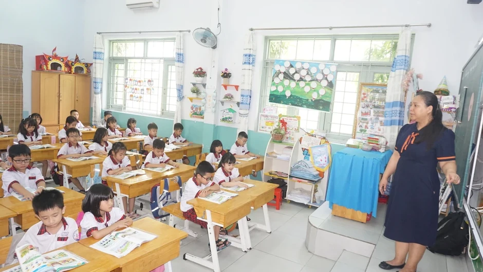 Một bộ sách giáo khoa thống nhất: Các trường chuẩn bị ra sao?