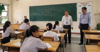 Một tỉnh ở miền Tây lập đường dây nóng phản ánh dạy thêm, học thêm