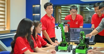 Một trường ĐH Việt Nam mở loạt chương trình đào tạo "đậm mùi tương lai", có ngành được dự đoán bùng nổ việc làm trong vài năm tới