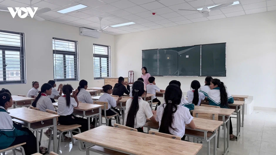 Năm học mới, Đắk Lắk nỗ lực đưa học sinh vùng khó đến lớp Năm học mới, Đắk Lắk nỗ lực đưa học sinh vùng khó đến lớp