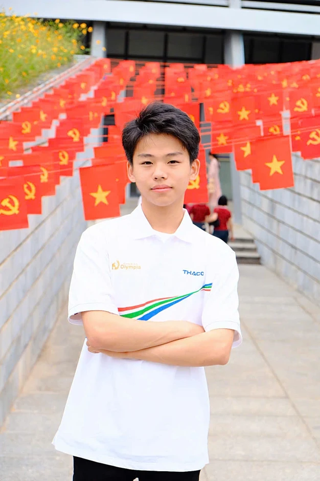 Nam sinh 17 tuổi ở xã biên giới Điện Biên đạt giải thưởng Toán học danh giá Nam sinh 17 tuổi ở xã biên giới Điện Biên đạt giải thưởng Toán học danh giá
