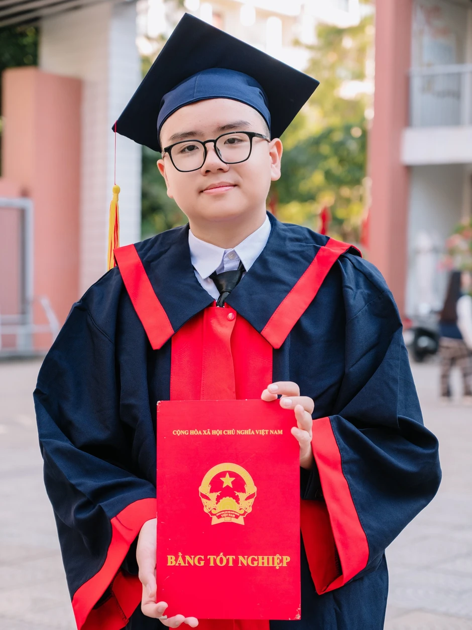 Nam sinh Hà Nội đỗ tới 7 nguyện vọng lớp 10 chuyên Nam sinh Hà Nội đỗ tới 7 nguyện vọng lớp 10 chuyên