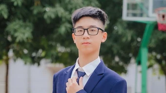 Nam sinh lớp 11 đạt điểm tuyệt đối 5 môn dự bị đại học