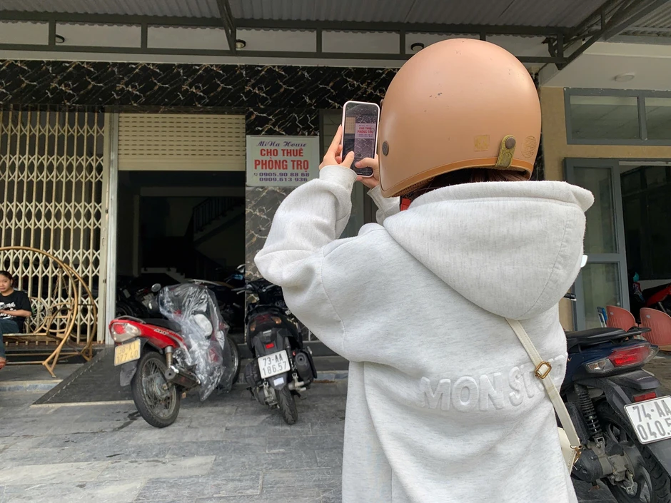 Nam sinh TP.HCM mất cả tháng lương vì quên kiểm tra hợp đồng thuê trọ: 3 điều cần xem kỹ trước khi đặt cọc Nam sinh TP.HCM mất cả tháng lương vì quên kiểm tra hợp đồng thuê trọ: 3 điều cần xem kỹ trước khi đặt cọc