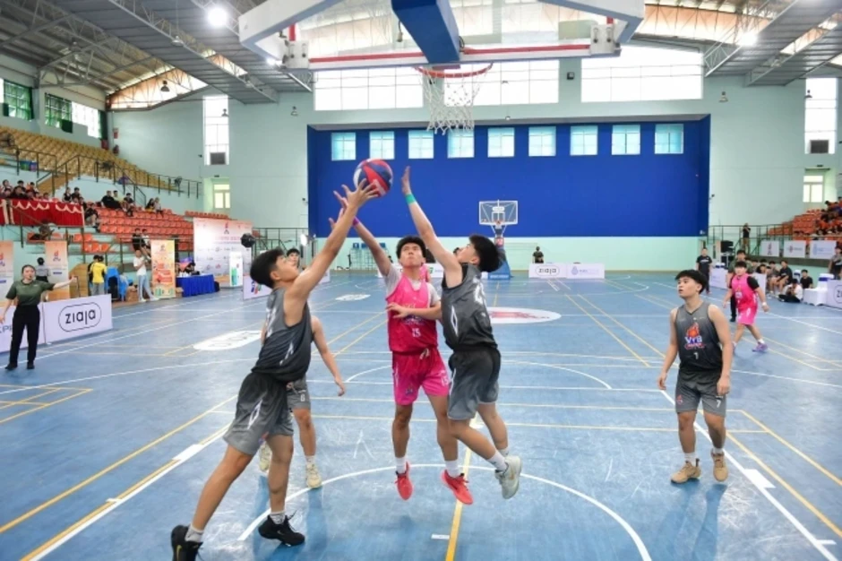 Nam Vinschool Central Park đánh bại The Harmony ở Siêu Cup bóng rổ - Báo TinVina Nam Vinschool Central Park đánh bại The Harmony ở Siêu Cup bóng rổ - Báo TinVina