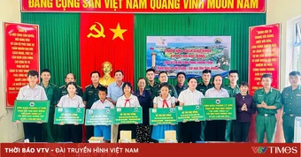 Nâng bước em tới trường nơi đảo tiền tiêu Lý Sơn trước thềm năm học mới