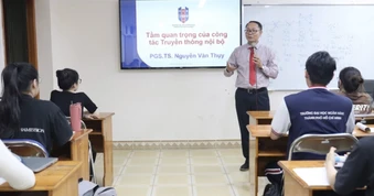 Nâng chuẩn giảng viên đại học: Tránh chạy theo học vị