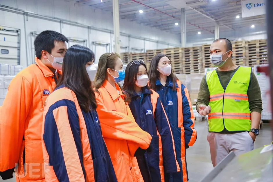 Ngành học là "huyết mạch" của nền kinh tế, AI không thể thay thế, lương có thể chạm mốc 150 triệu/tháng Ngành học là "huyết mạch" của nền kinh tế, AI không thể thay thế, lương có thể chạm mốc 150 triệu/tháng