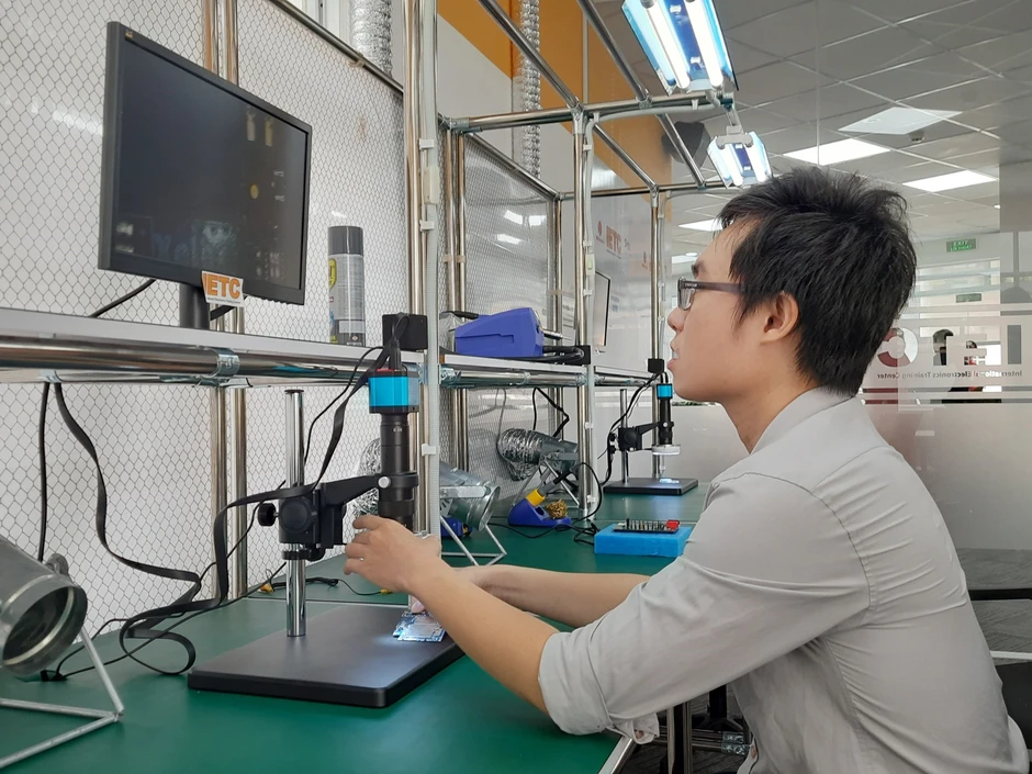 Ngành học luôn khát nhân lực tại Việt Nam, cơ hội việc làm hấp dẫn với mức lương lên tới 70 triệu đồng/tháng Ngành học luôn khát nhân lực tại Việt Nam, cơ hội việc làm hấp dẫn với mức lương lên tới 70 triệu đồng/tháng