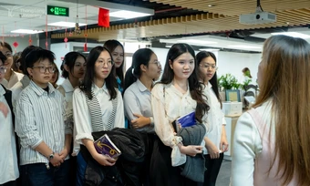Ngành Quản trị Kinh doanh theo hướng quốc tế tại trường Đại học Thăng Long