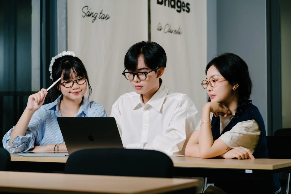 Ngành thiết kế thích ứng với AI, tiếp tục thu hút người trẻ Ngành thiết kế thích ứng với AI, tiếp tục thu hút người trẻ