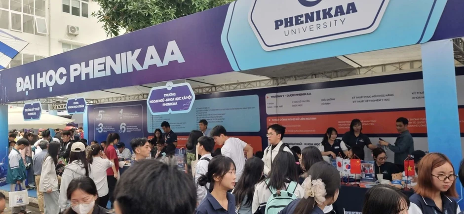 Ngày hội tư vấn tuyển sinh đại học năm 2026 lớn nhất cả nước Ngày hội tư vấn tuyển sinh đại học năm 2026 lớn nhất cả nước