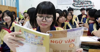 Ngày thơ Việt Nam với việc học thơ ở nhà trường phổ thông