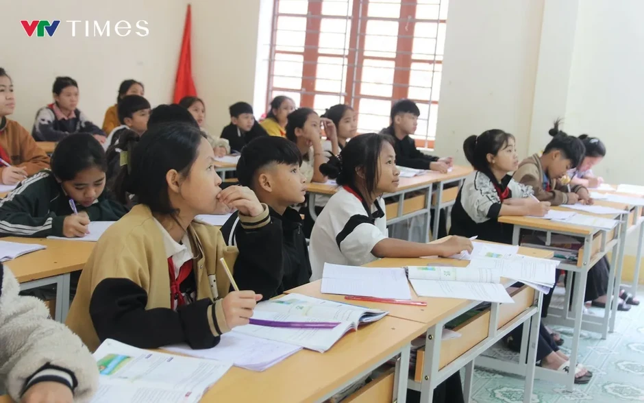 Nghệ An: Hơn 200.000 học sinh được miễn phí sử dụng sách giáo khoa Nghệ An: Hơn 200.000 học sinh được miễn phí sử dụng sách giáo khoa