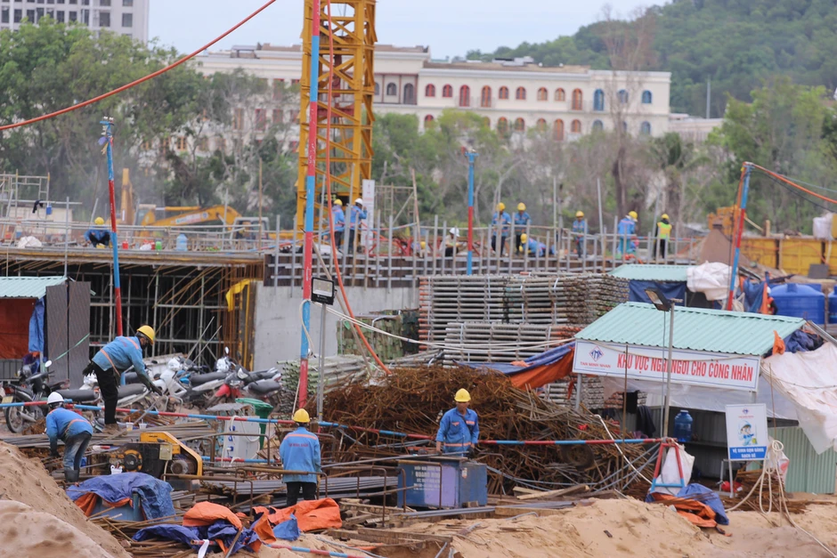 Nghịch lý nghề xây dựng: Học xong có việc làm ngay vẫn chật vật tuyển sinh Nghịch lý nghề xây dựng: Học xong có việc làm ngay vẫn chật vật tuyển sinh