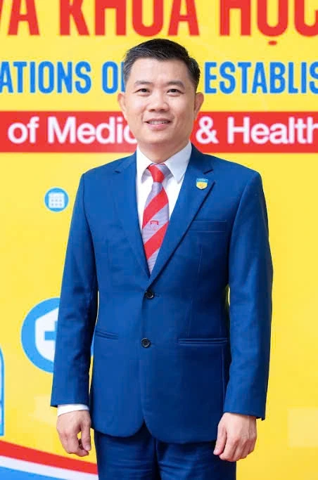 Ngoài PGS-TS Nguyễn Thanh Hiệp làm hiệu trưởng trường y ngoài công lập, còn thêm những ai? Ngoài PGS-TS Nguyễn Thanh Hiệp làm hiệu trưởng trường y ngoài công lập, còn thêm những ai?