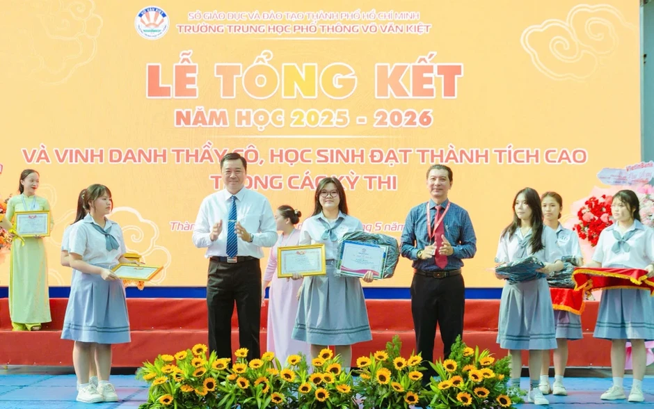 Ngôi trường vùng ven gây ấn tượng với thành tích học sinh giỏi vượt trội
